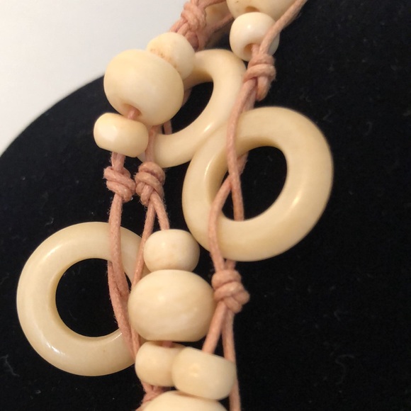 Multi strand necklace - Picture 3 of 4